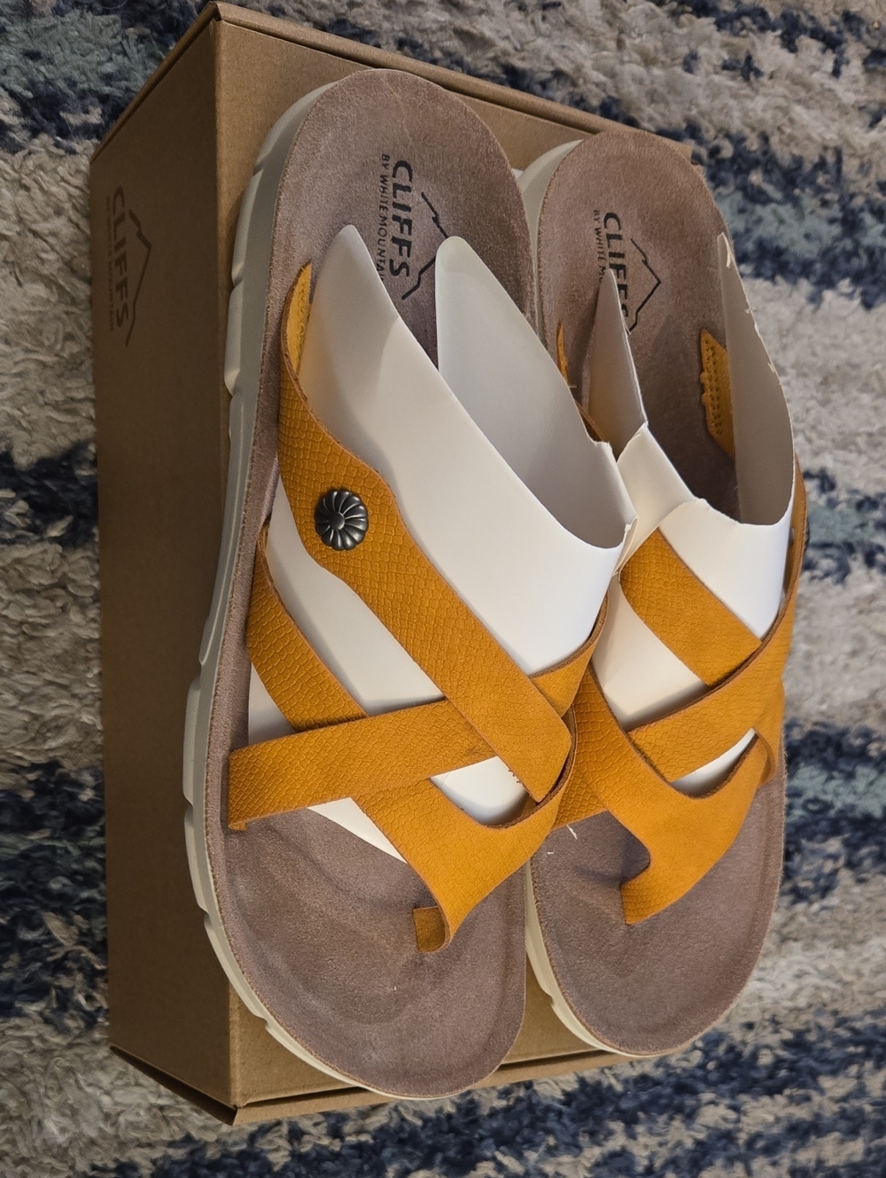 Cliffs by WHITE MOUNTAIN Women's Mustard Yellow Crisscross Sandals - Picture 7 of 7